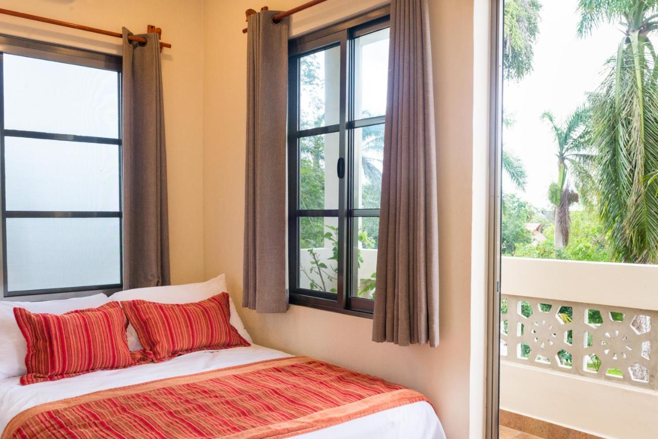 Alamos Inn Hotel Con Jacuzzi Y Piscina 坎昆 外观 照片